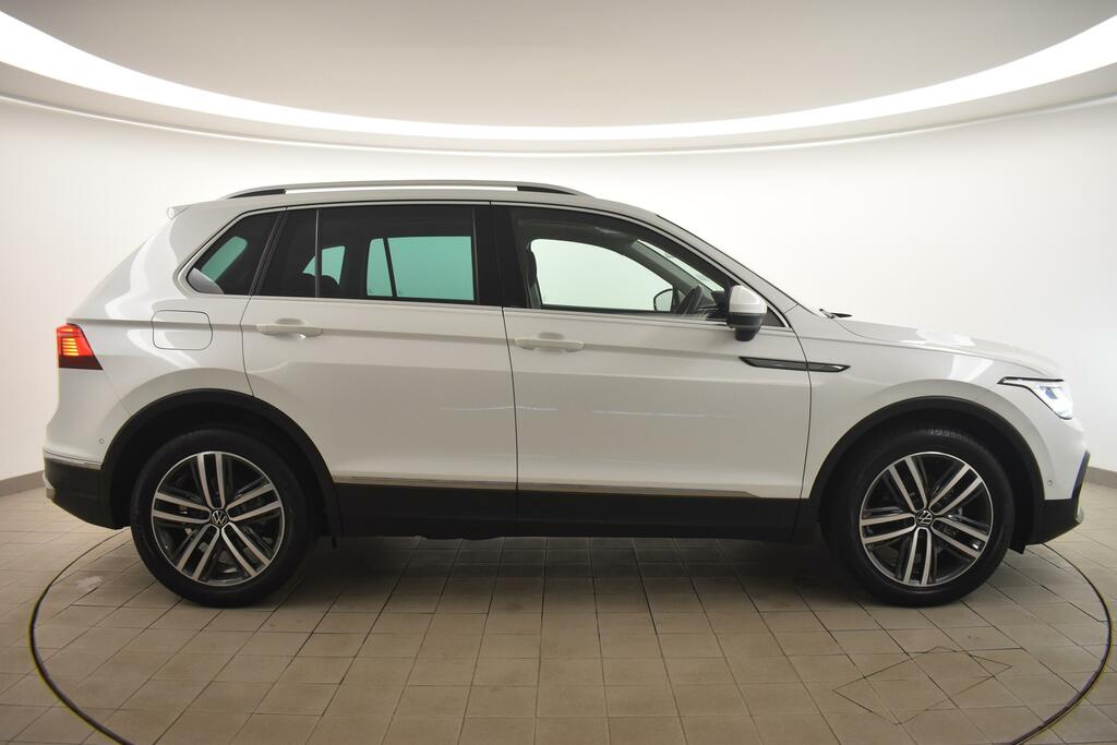 Volkswagen Tiguan 1.5 Tsi 150 Elegance Dsg YC23UYA White #2
