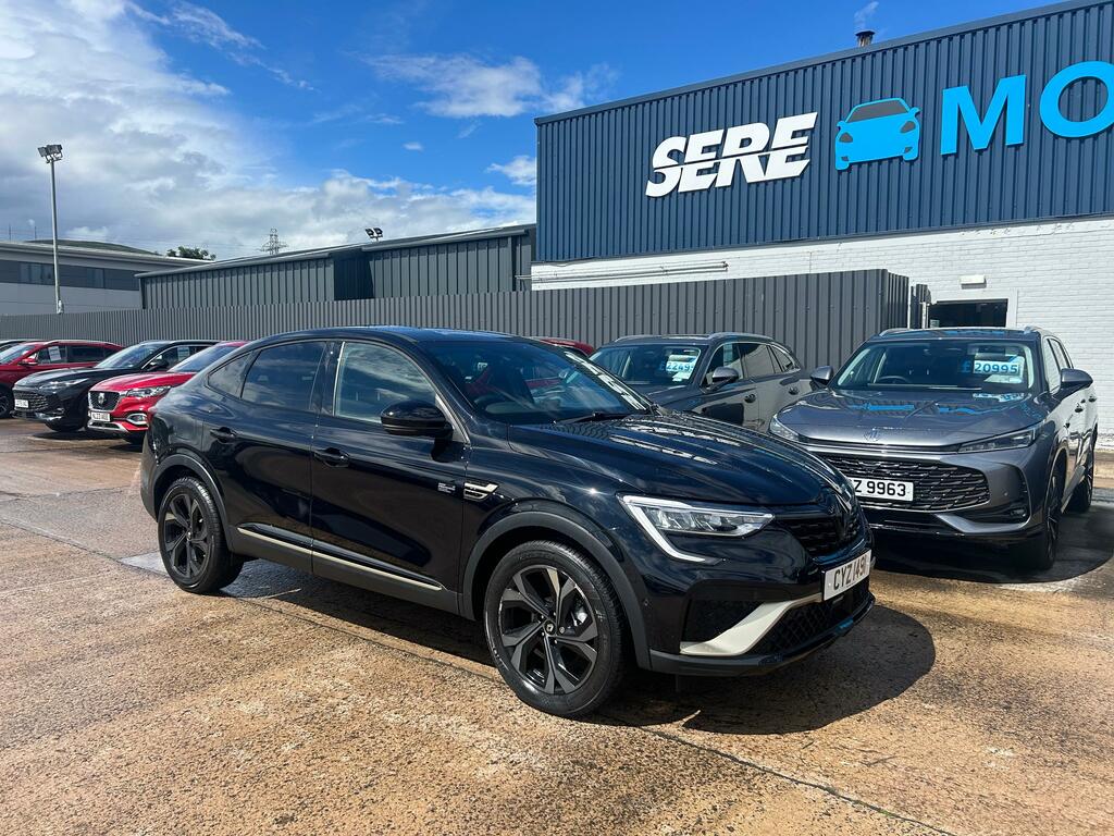 Renault Arkana 1.6 E-tech Full Hybrid 145 Engineered Black