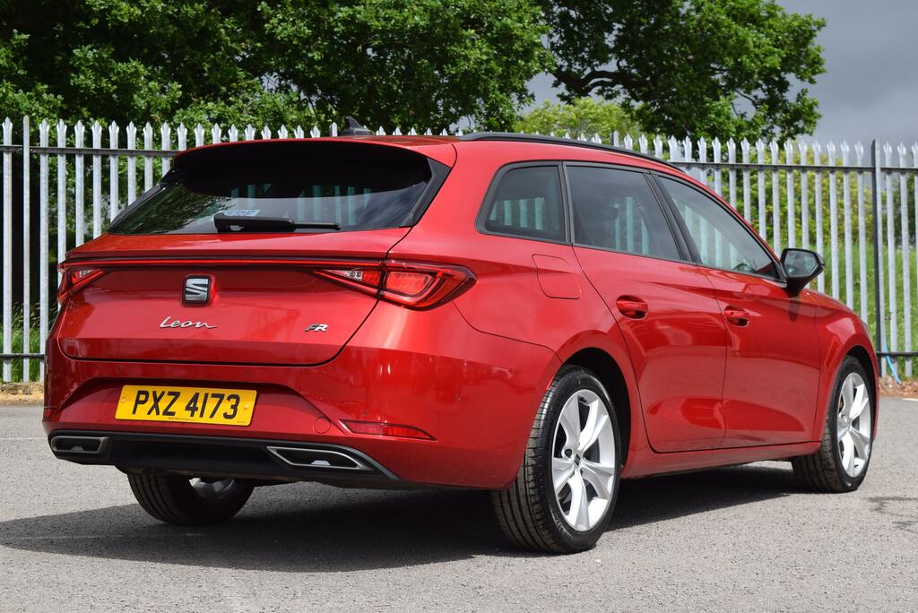 Seat Leon 1.5 Etsi 150 Fr Dsg PXZ4173 Red #4