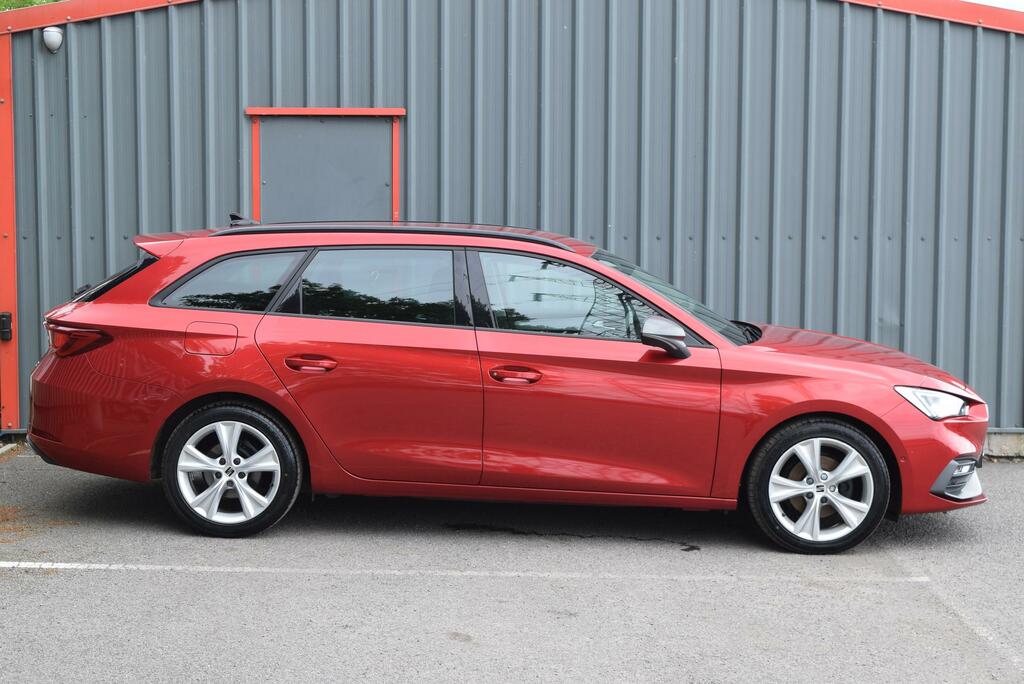 Seat Leon 1.5 Etsi 150 Fr Dsg PXZ4173 Red #2