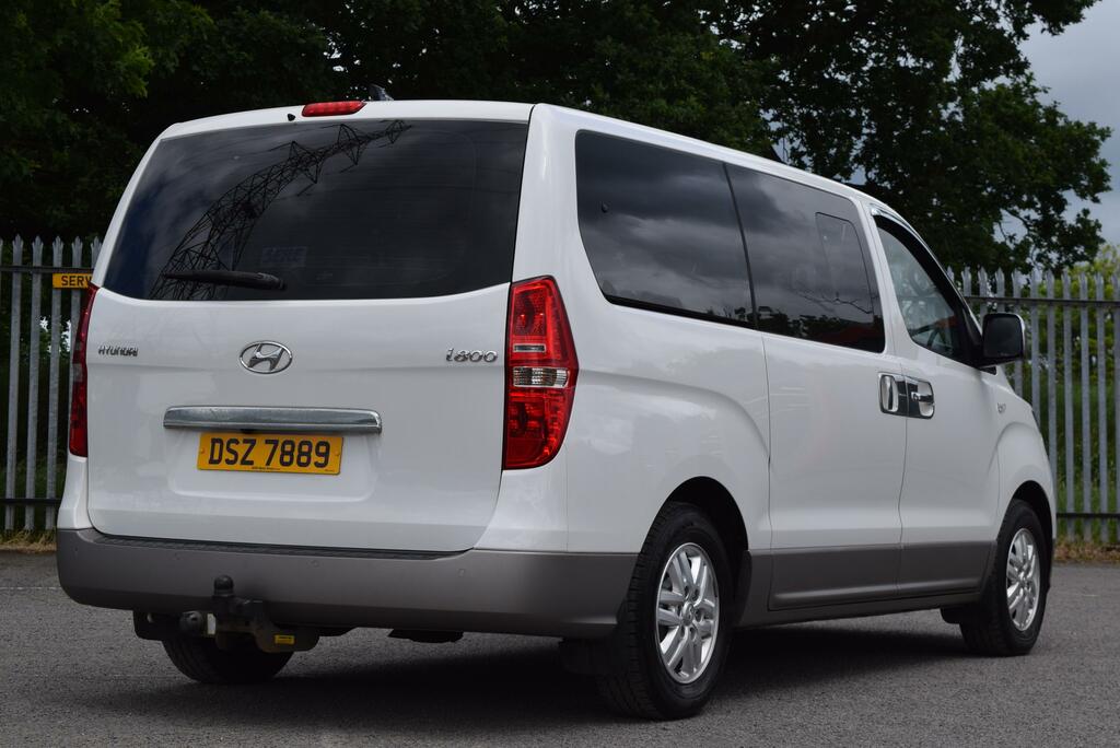 Hyundai I800 2.5 Crdi Se Nav White #4