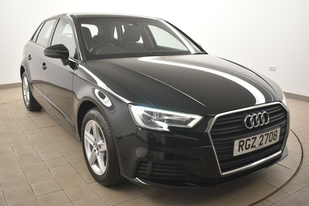 Audi A3 30 Tfsi 116 Se Technik Black