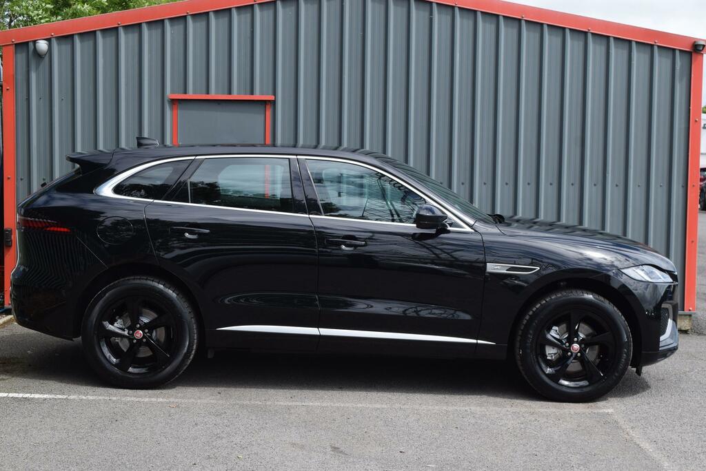 Jaguar F-Pace 2.0 D200 R-dynamic S Awd BL22UOB Black #2