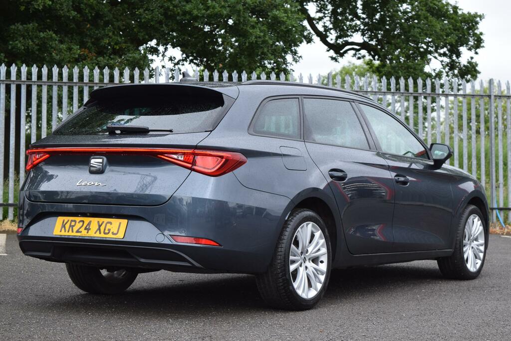 Seat Leon 1.0 Etsi Se Dynamic Dsg Grey #4