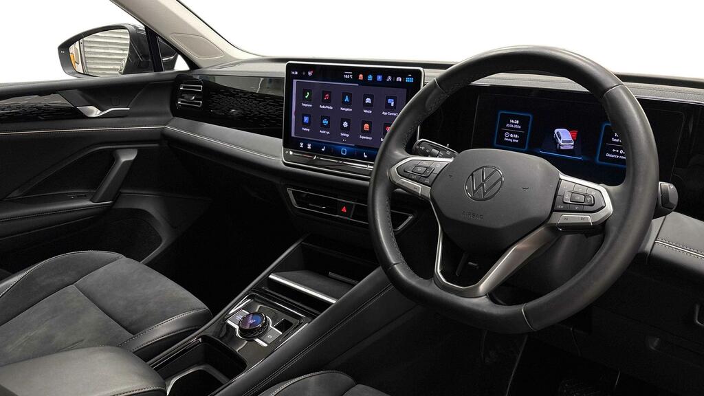 Volkswagen Tiguan 1.5 Etsi 150 Elegance Dsg DC24UFY Grey #3