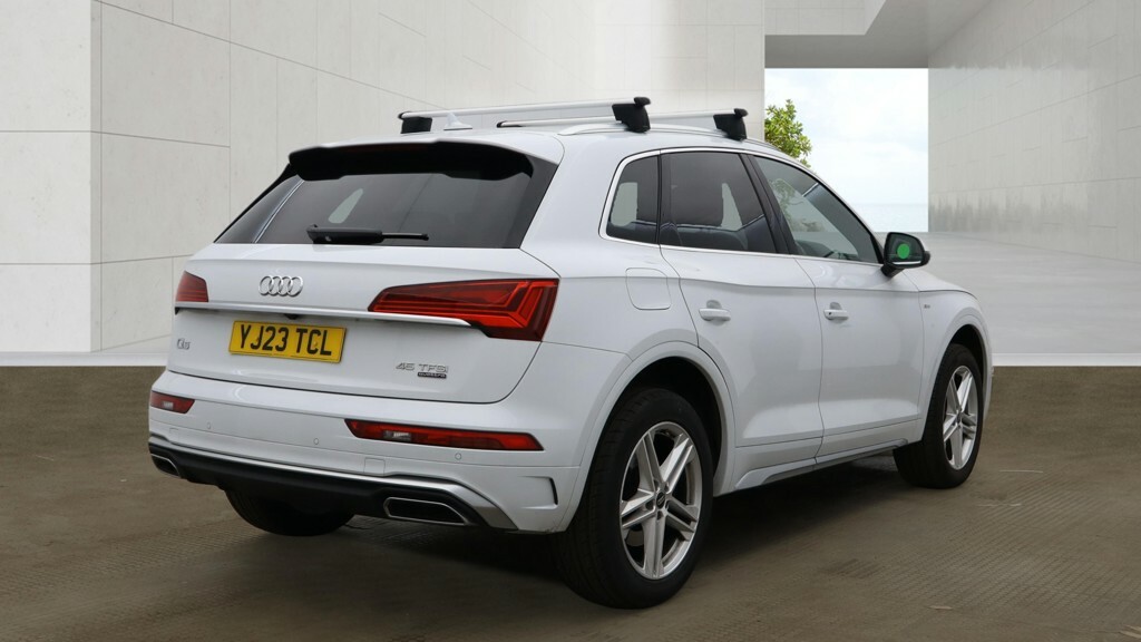 Audi Q5 45 Tfsi Quattro S Line S Tronic YJ23TCL White #4