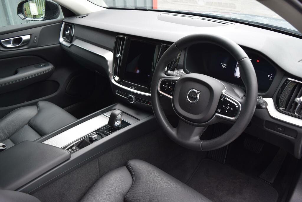 Volvo V60 2.0 B3p Plus Dark 7 Speed AMZ1540 Grey #3