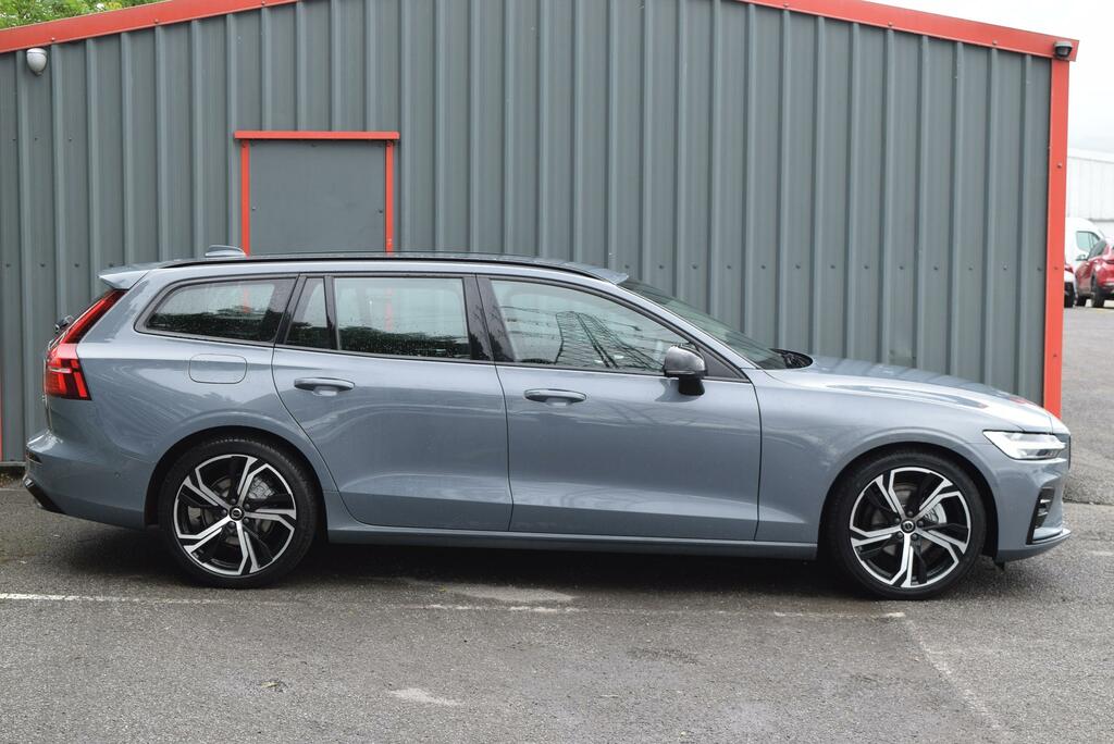 Volvo V60 2.0 B3p Plus Dark 7 Speed AMZ1540 Grey #2