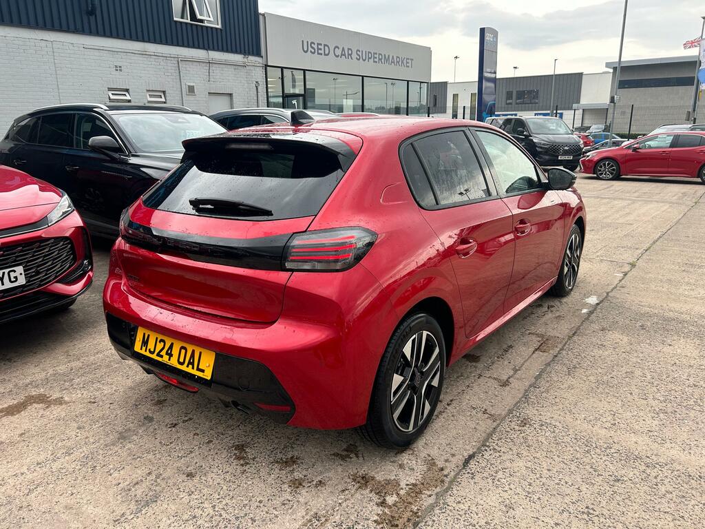 Peugeot 208 1.2 Puretech 100 Allure MJ24OAL Red #4