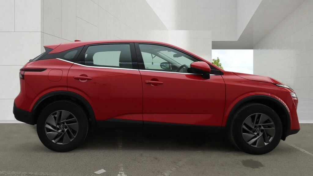 Nissan Qashqai 1.3 Dig-t Mh Acenta Premium Red #2