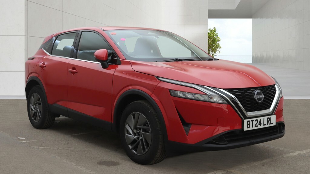 Nissan Qashqai 1.3 Dig-t Mh Acenta Premium Red