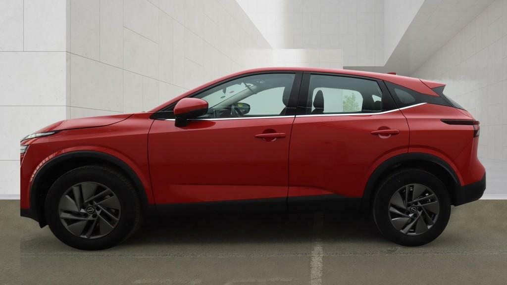 Nissan Qashqai 1.3 Dig-t Mh Acenta Premium Red #5