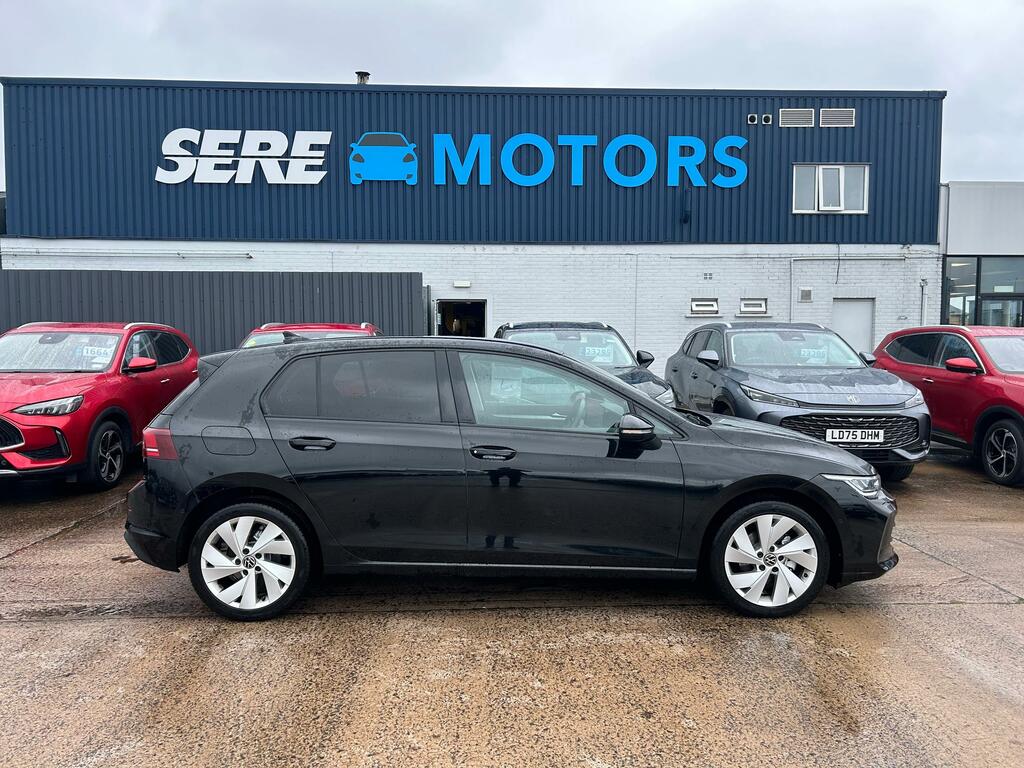 Volkswagen Golf 1.5 Tsi Match DL74WLH Black #2