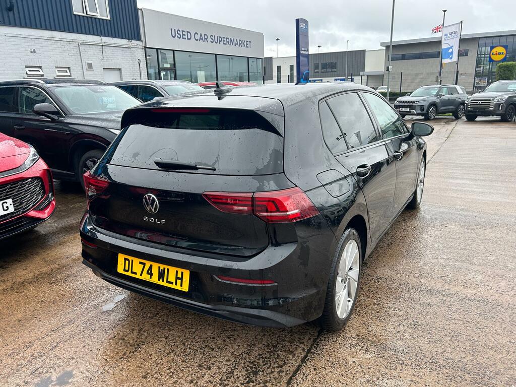 Volkswagen Golf 1.5 Tsi Match DL74WLH Black #4