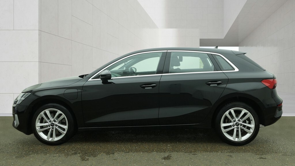 Audi A3 40 Tfsi E Sport S Tronic KE73DTZ Black #5