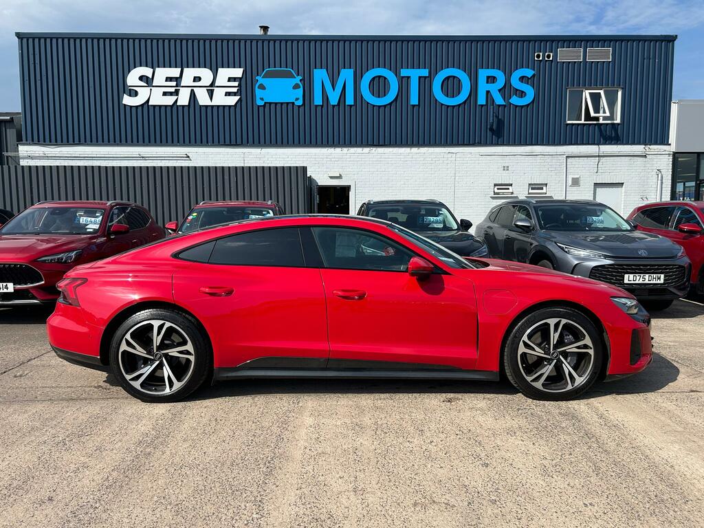 Audi E Tron GT 390Kw Quattro 93Kwh Red #2