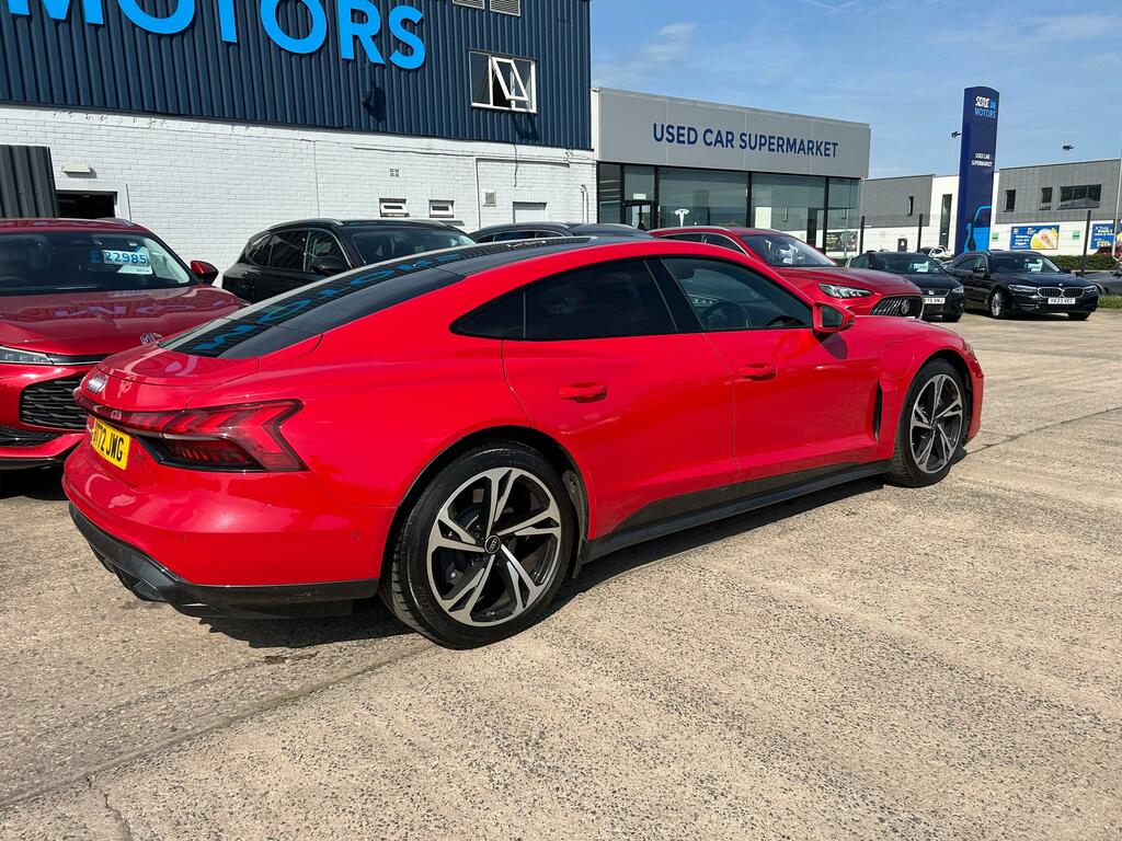 Audi E Tron GT 390Kw Quattro 93Kwh Red #4