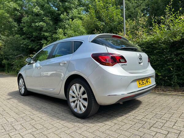 Vauxhall Astra 1.6 16V Elite Euro 5 Silver #4
