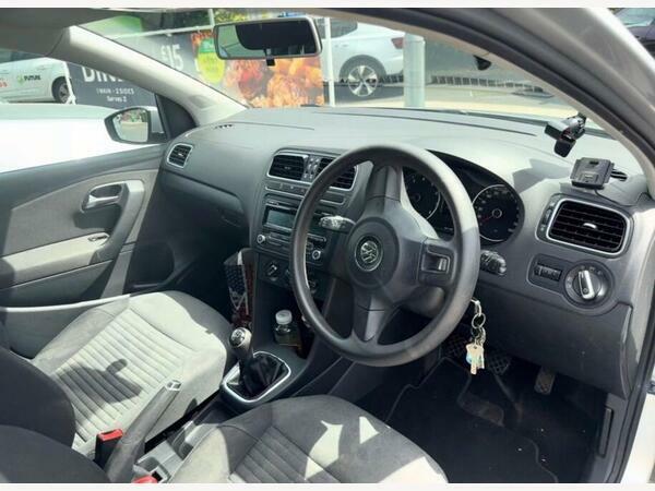 Volkswagen Polo 1.2 Match Edition Euro 5  #4