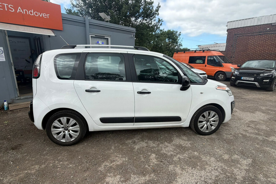 Citroen C3 Picasso Mpv White #2