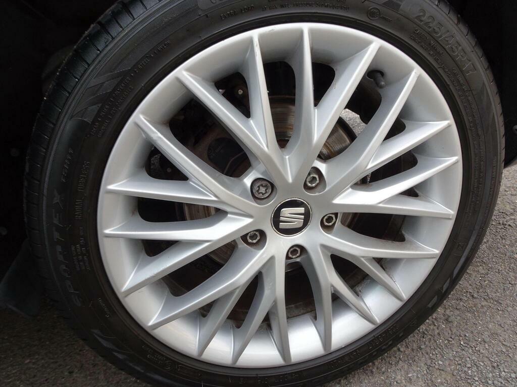 Seat Leon 1.6 Tdi Se Dynamic Technology Euro 6 S S Black #4