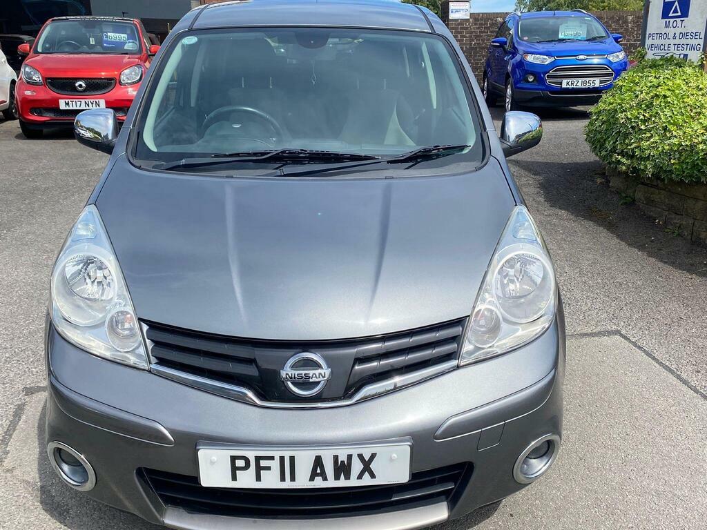 Nissan Note Red #19
