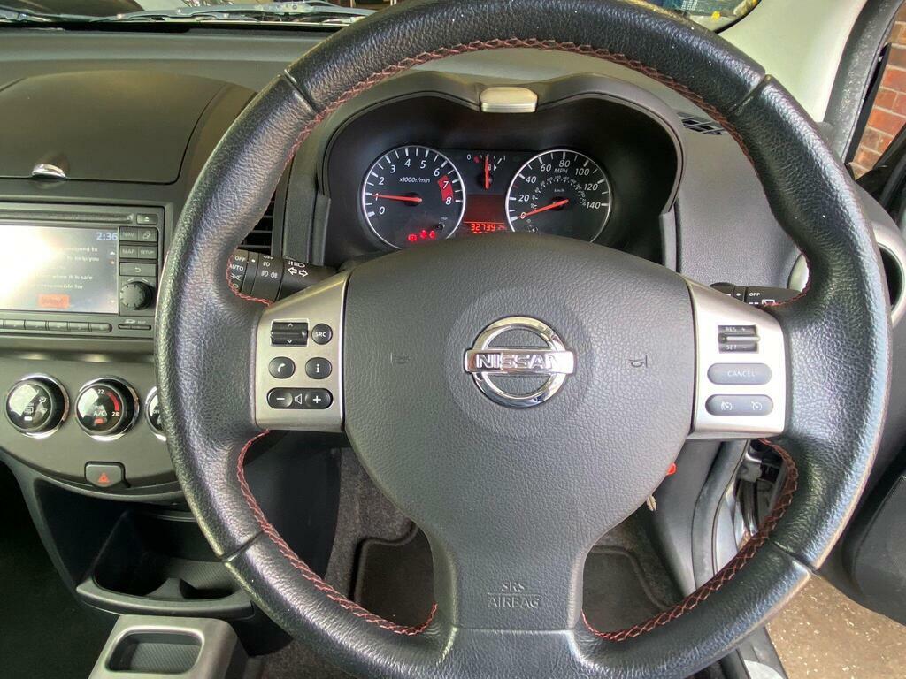 Nissan Note Red #9