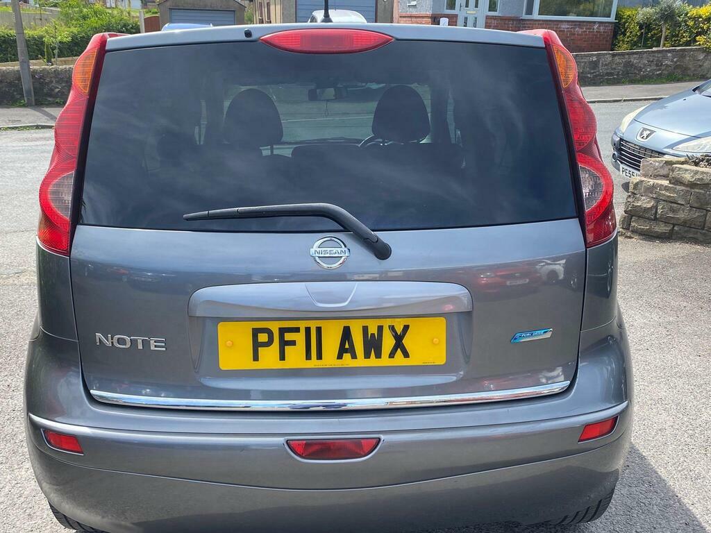 Nissan Note Red #20