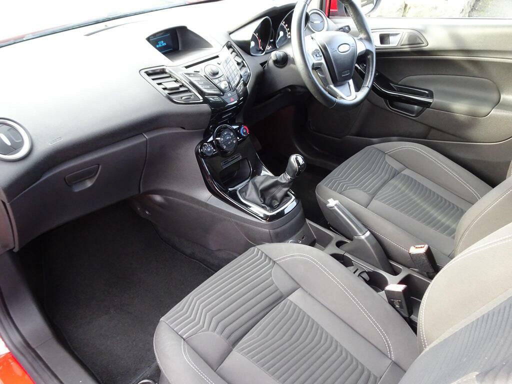 Ford Fiesta 1.25 Zetec Euro 5 Red #3