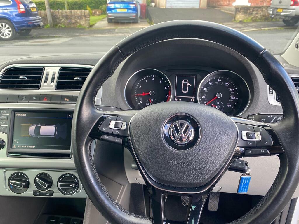 Volkswagen Polo Hatchback Black #9