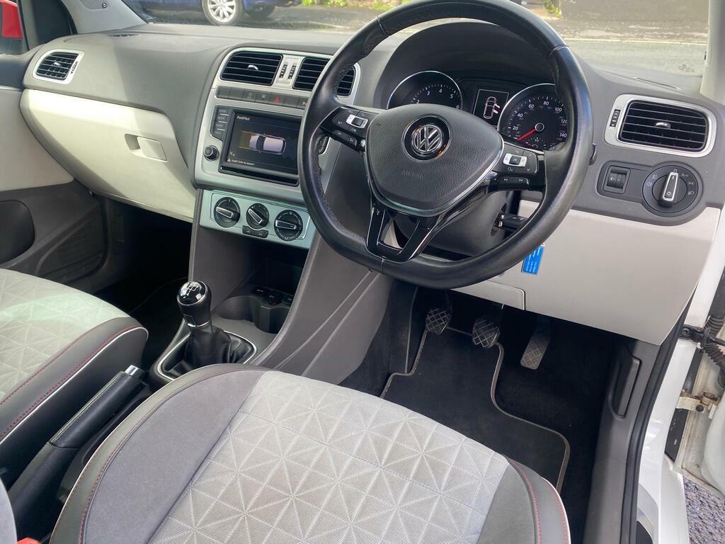 Volkswagen Polo 1.2 Tsi Bluemotion Tech Beats Euro 6 S S White #3