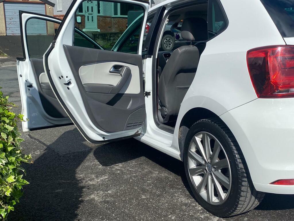 Volkswagen Polo Hatchback Black #26