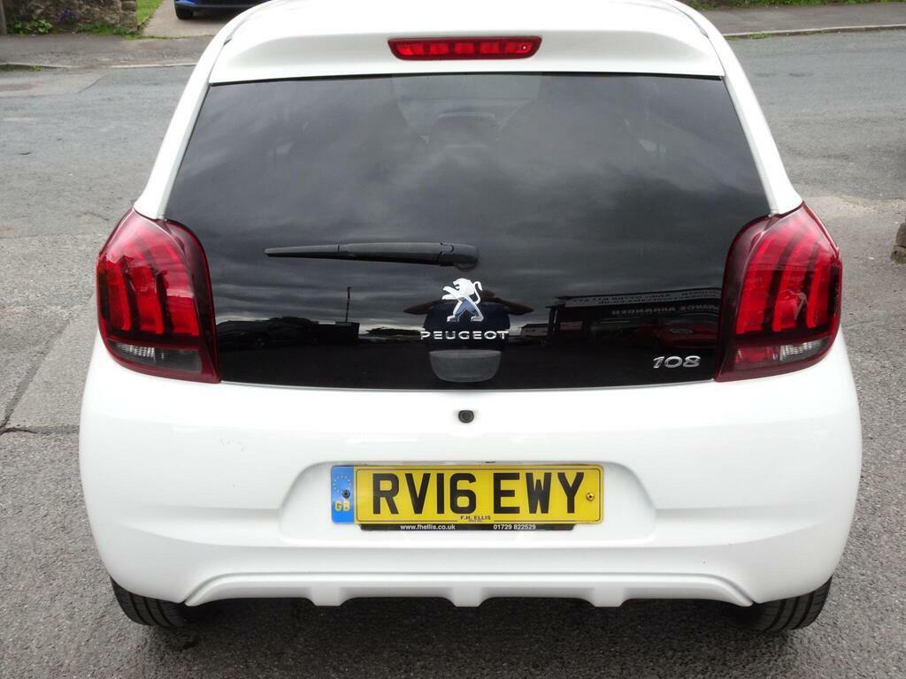 Peugeot 108 1.2 Puretech Allure Hatchback Black #20