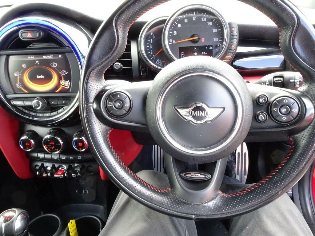 Mini Hatch Cooper Red #9