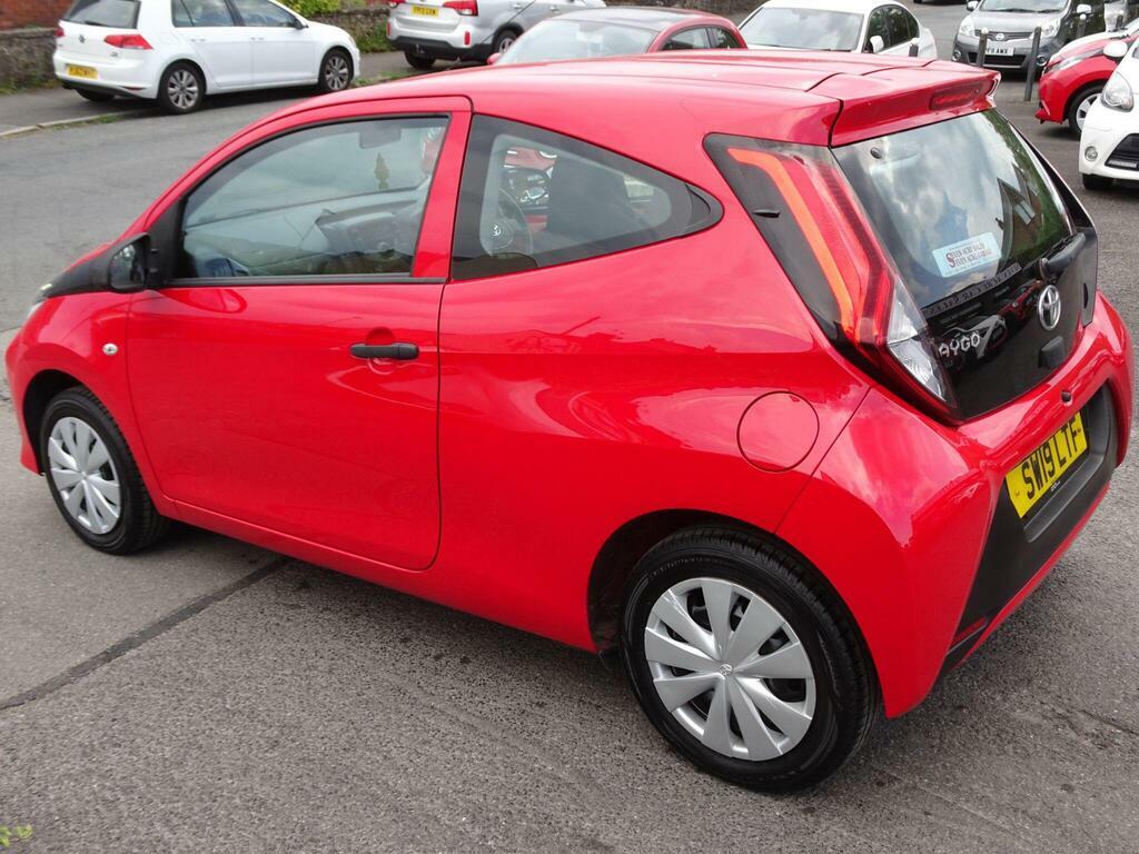 Toyota Aygo 1.0 Vvt-i X Euro 6 Red #6