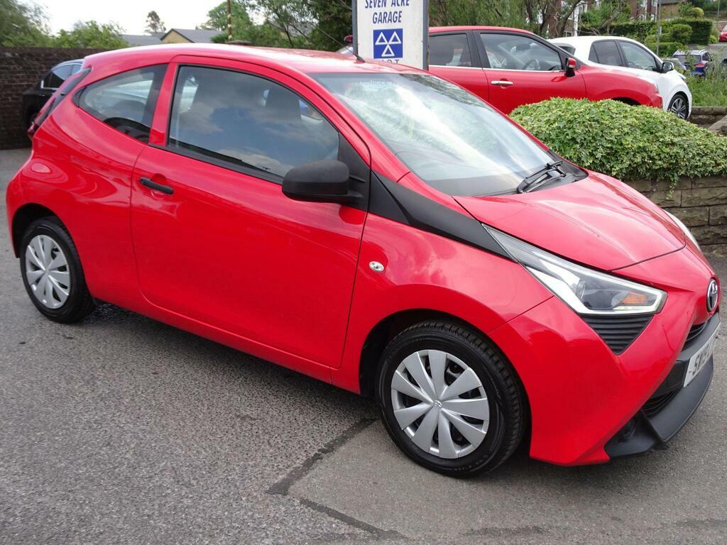 Toyota Aygo 1.0 Vvt-i X Euro 6 Red #2