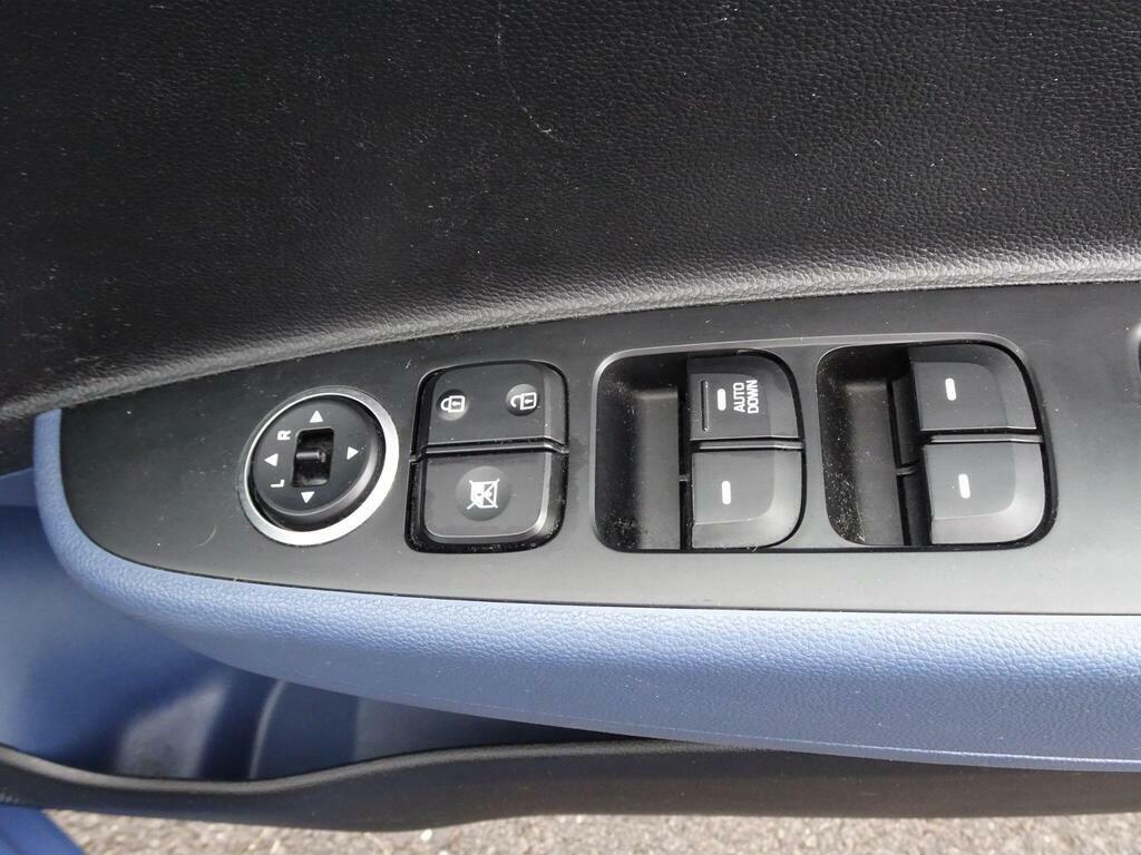 Hyundai I10 1.0 Se Euro 6 Blue #12