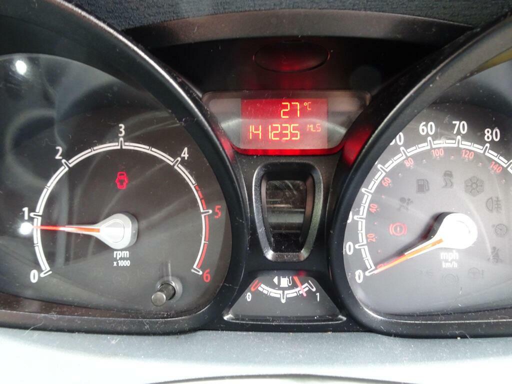 Ford Fiesta 1.4 Tdci Dpf Zetec Hatchback 10  #10