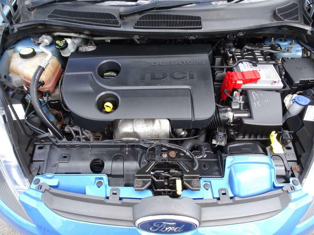 Ford Fiesta 1.4 Tdci Dpf Zetec Hatchback 10  #24
