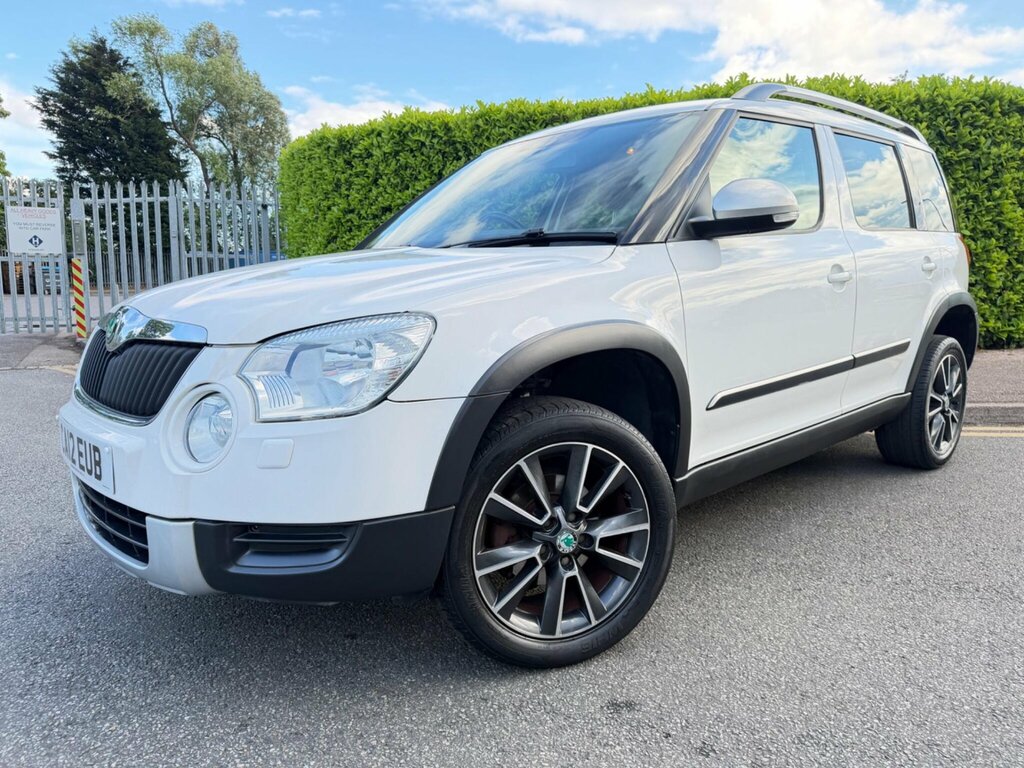Skoda Yeti 1.2 Tsi Urban Euro 5 White #4