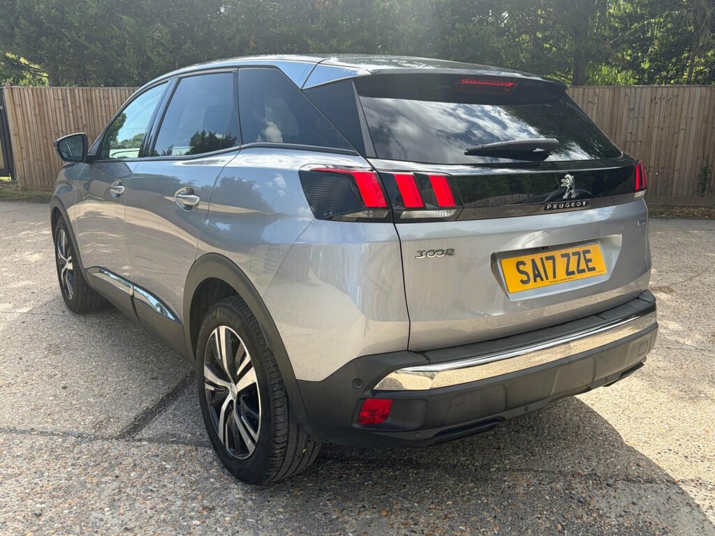 Peugeot 3008 1.2 Puretech Allure Euro 6 Ss Grey #2