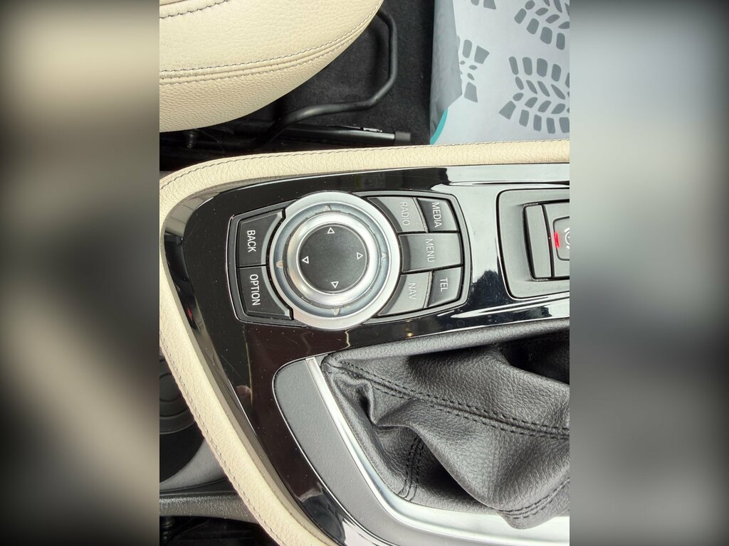 BMW 2 Series Active Tourer 2L Luxury Silver #36