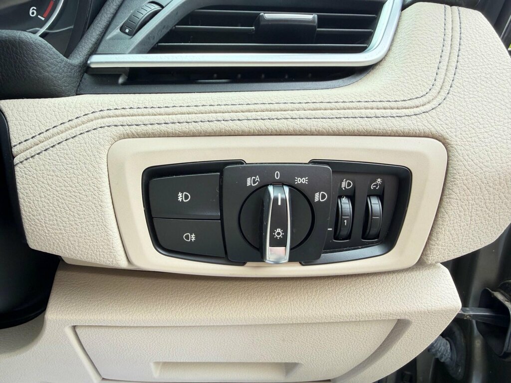 BMW 2 Series Active Tourer 2L Luxury Silver #39