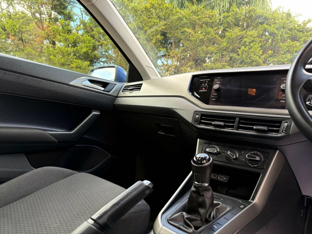 Volkswagen Polo Se Evo Red #18