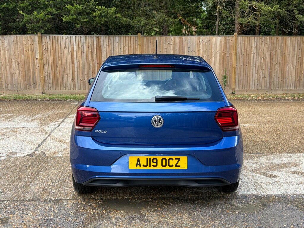 Volkswagen Polo Se Evo Red #11
