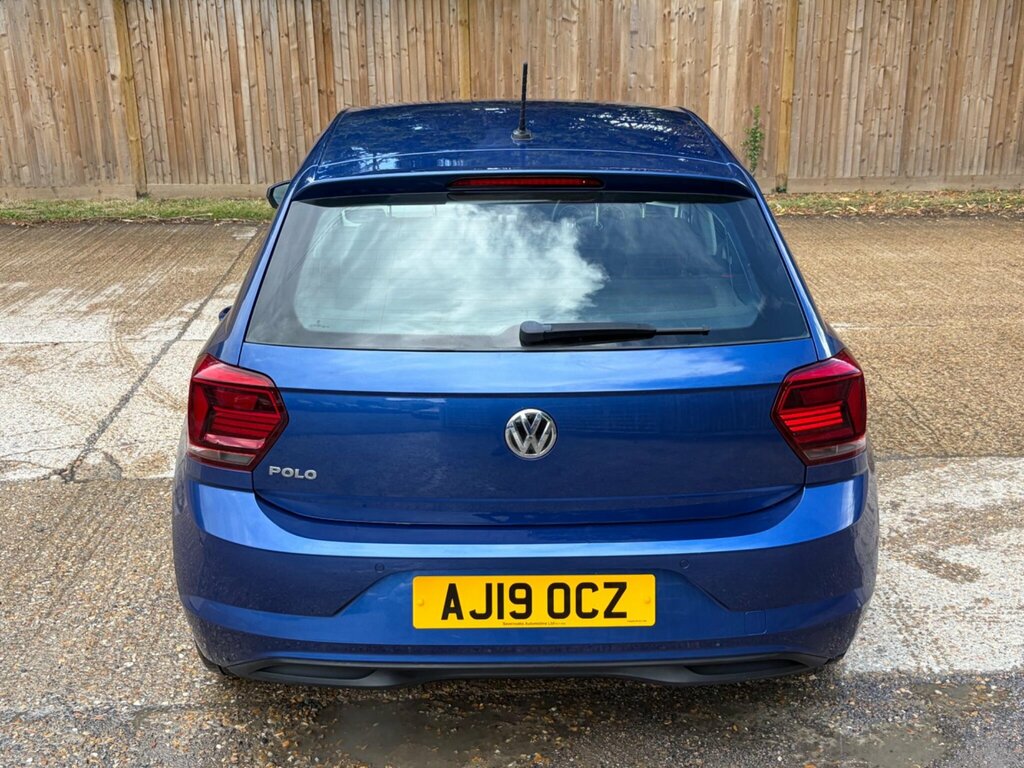 Volkswagen Polo Se Evo Red #13