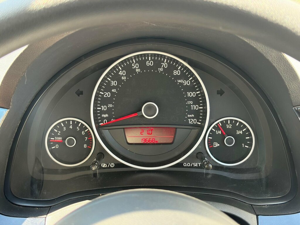 Volkswagen Up 1L High Up White #33