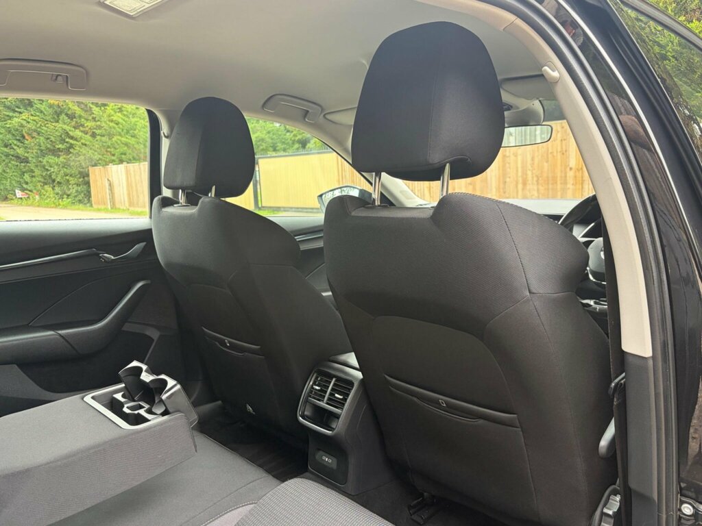 Skoda Octavia 1.5 Tsi 150Ps Se Technology Act Blue #30