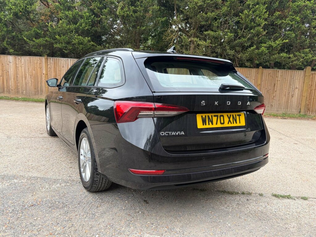 Skoda Octavia 1.5 Tsi Act Se Technology Euro 6 Ss Black #6