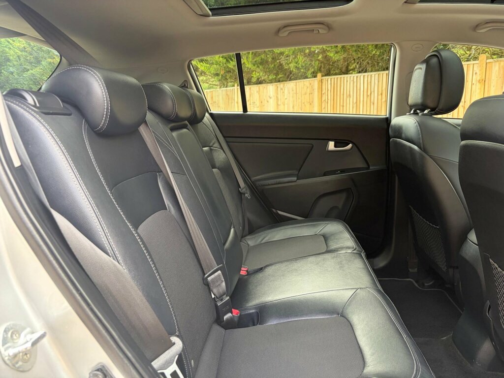 Kia Sportage 1.7 Crdi 3 114 Bhp Silver #27